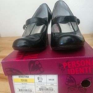 Used black mary janes